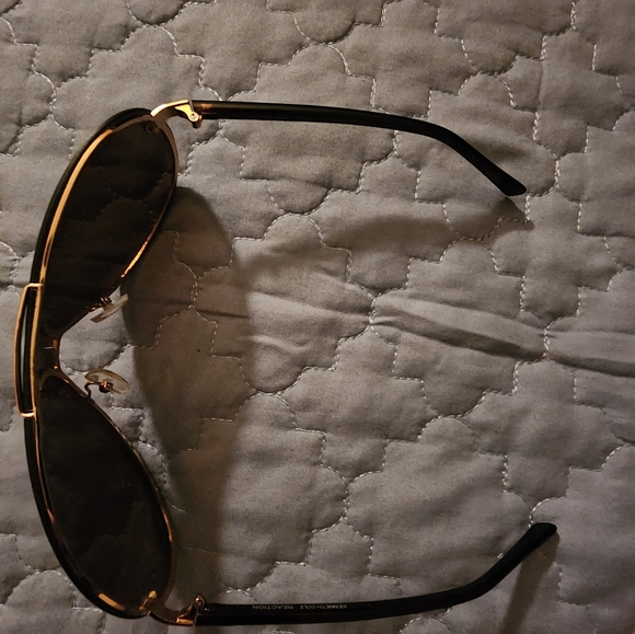 Kenneth Cole Reaction Sunglasses NWOT Brown - Picture 5 of 5